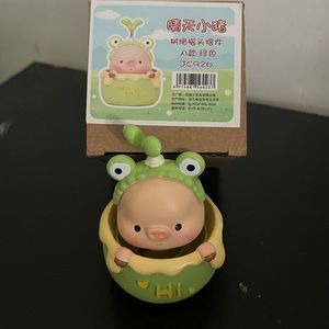 🔥 (4 for 15$) Wood Bobble Head Pig